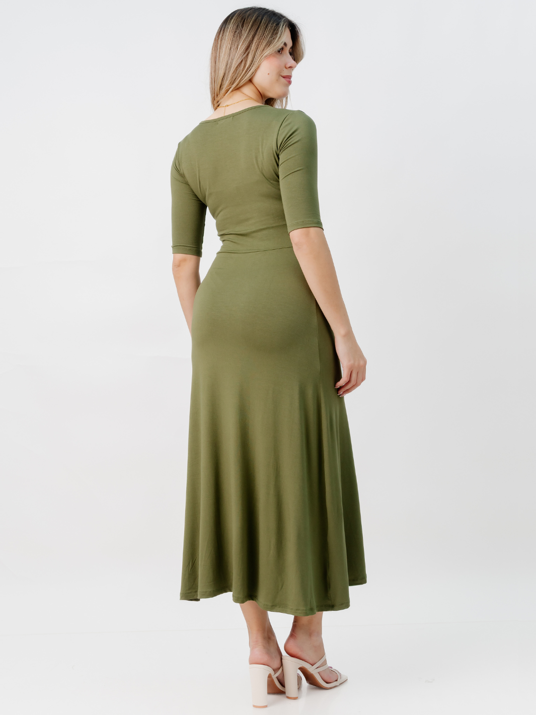 VESTIDO CON MANGA 3/4 LARA VERDE