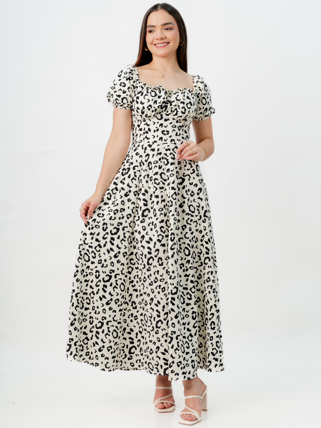 VESTIDO ROMANTICO LARGO NELLY PERLA