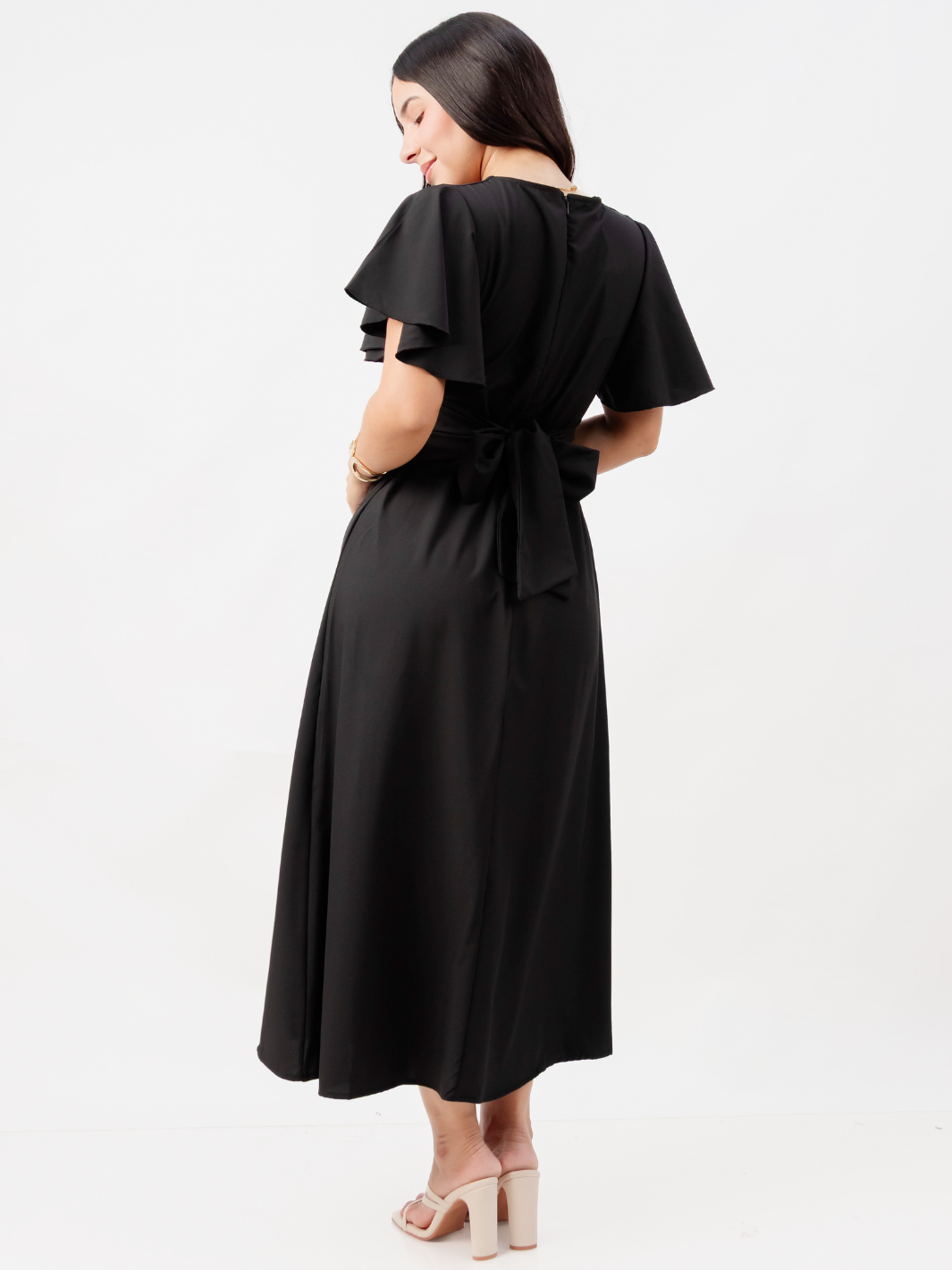 VESTIDO EN CORTE A CON LAZO GLENDA NEGRO