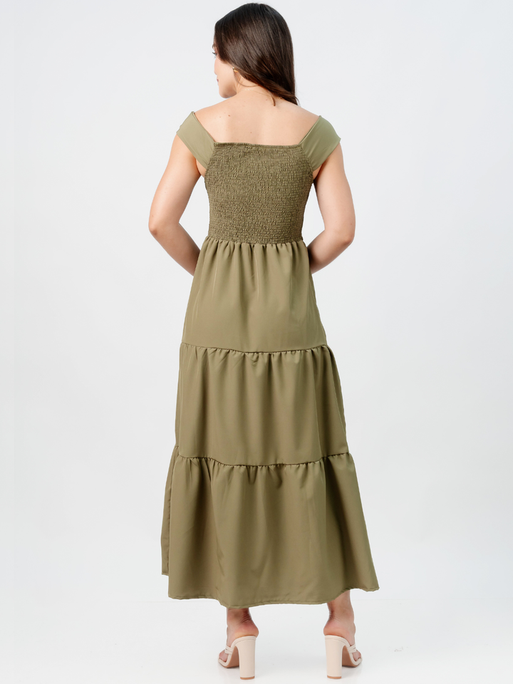 VESTIDO CASUAL CON ESCOTE SUTIL TERESA VERDE