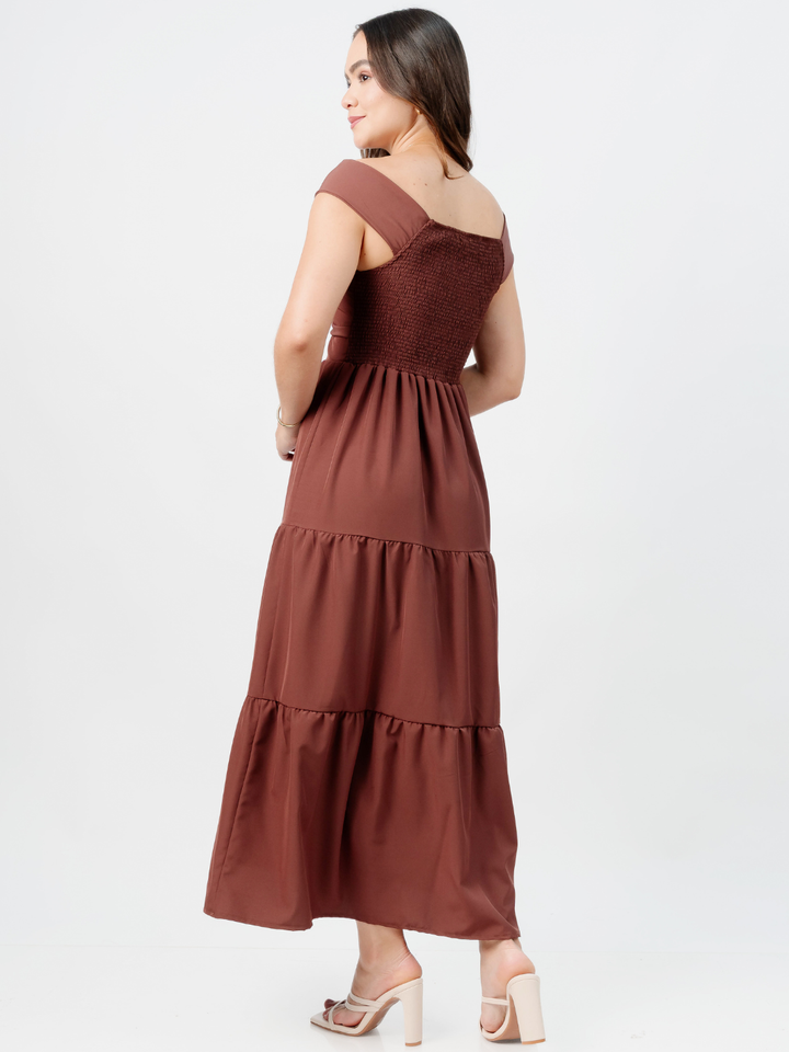 VESTIDO CASUAL CON ESCOTE SUTIL TERESA CHOCOLATE