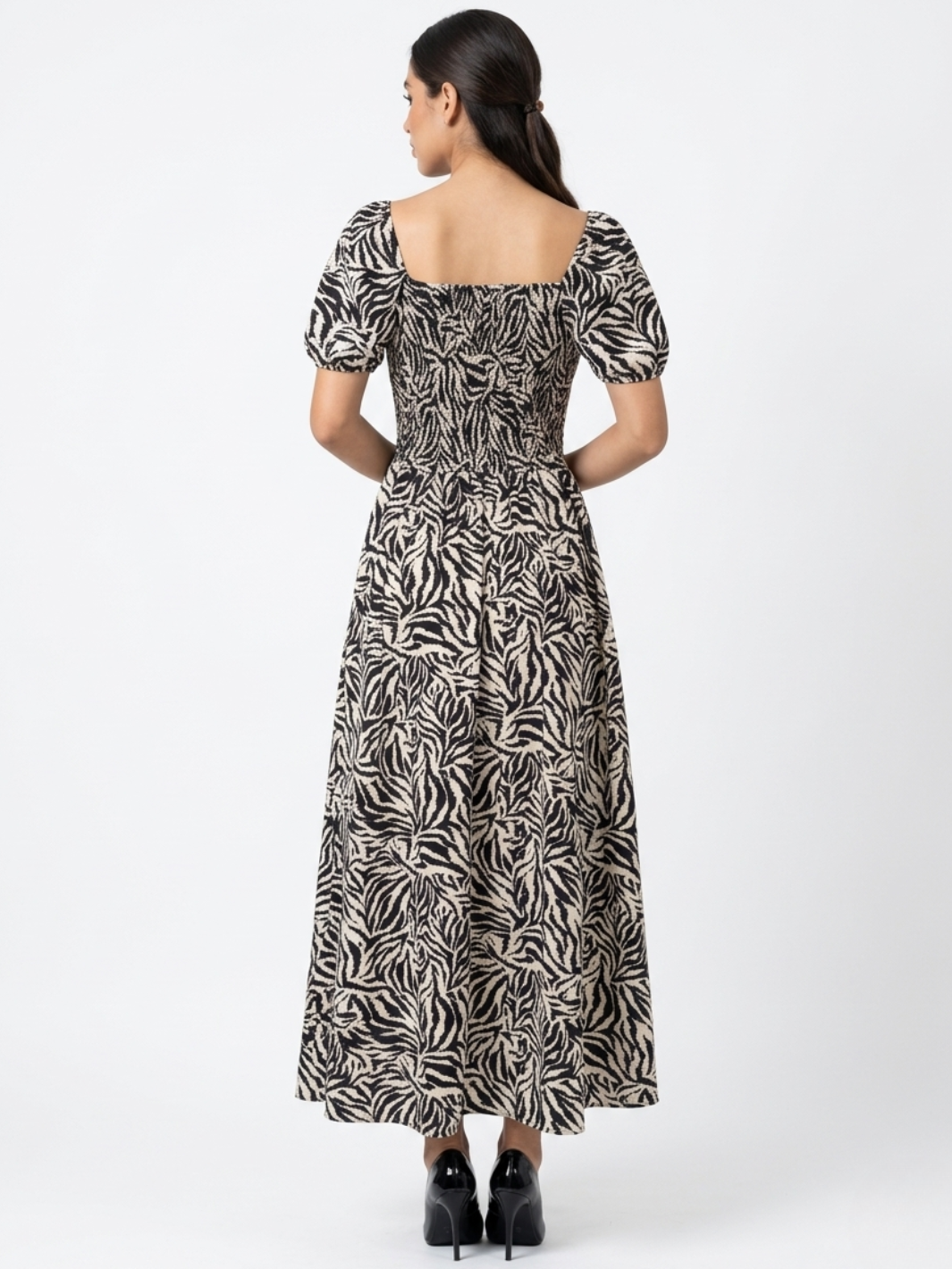 VESTIDO ROMANTICO LARGO NELLY NEGRO / PERLA
