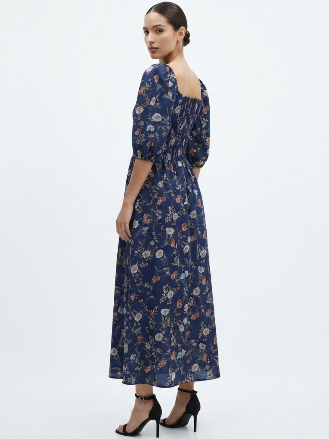 VESTIDO LARGO CON BOTONES MAGDALENA AZUL FLOREADO