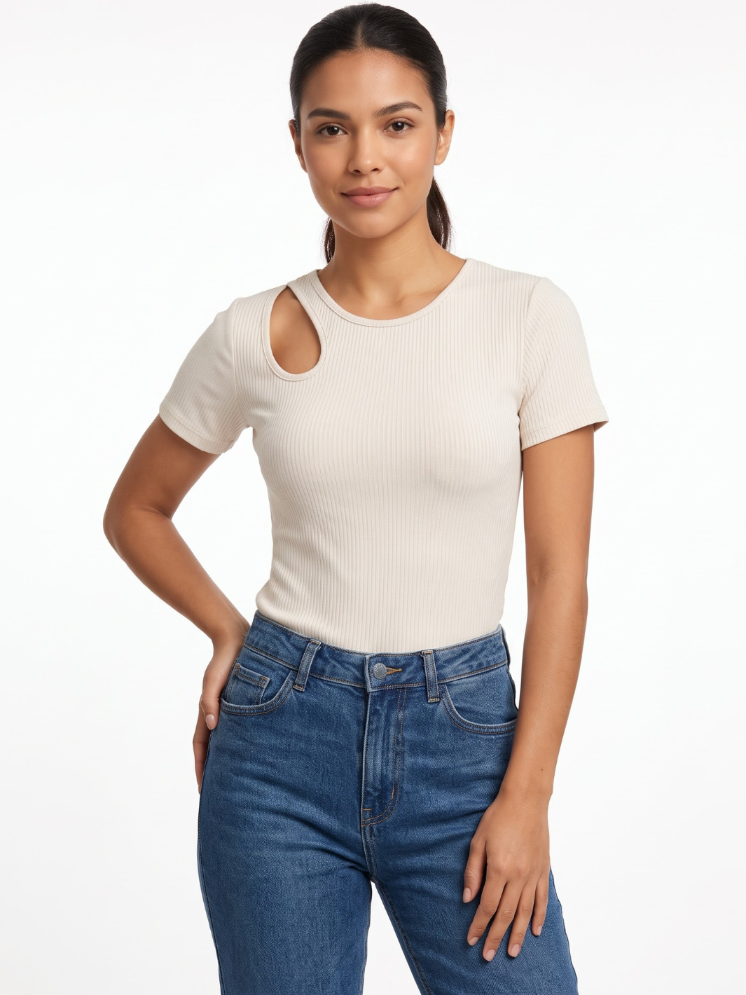 POLO MANGA CORTA CON CUELLO REDONDO AZUCENA HUESO