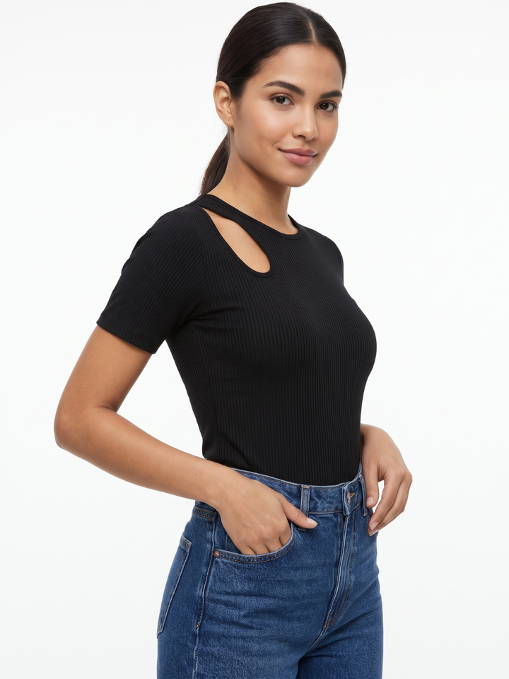 POLO MANGA CORTA CON CUELLO REDONDO AZUCENA NEGRO