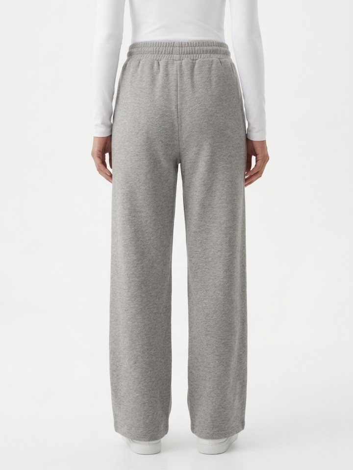 PANTALON CASUAL EN TELA CHOMPERA REMY BEIGE