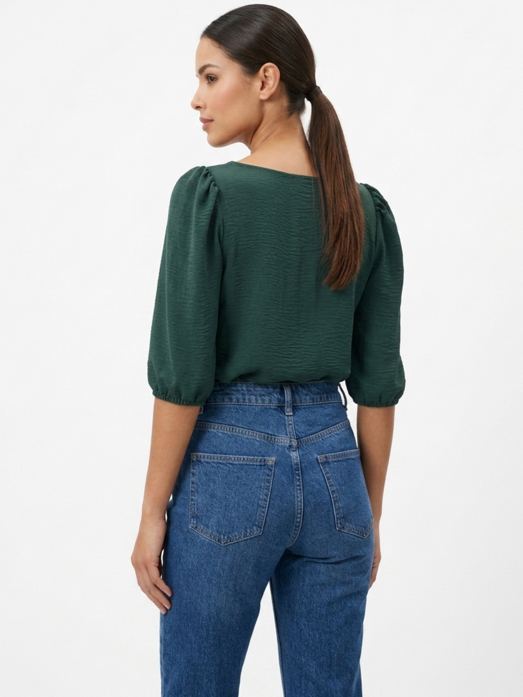 BLUSA MANGA 3/4 CON CUELLO OJAL LIVIA VERDE