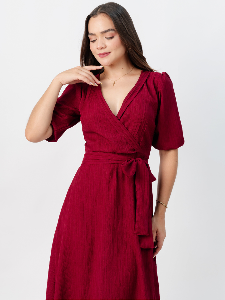 VESTIDO MIDI EN CORTE A CON LAZO SOLEDAD VINO
