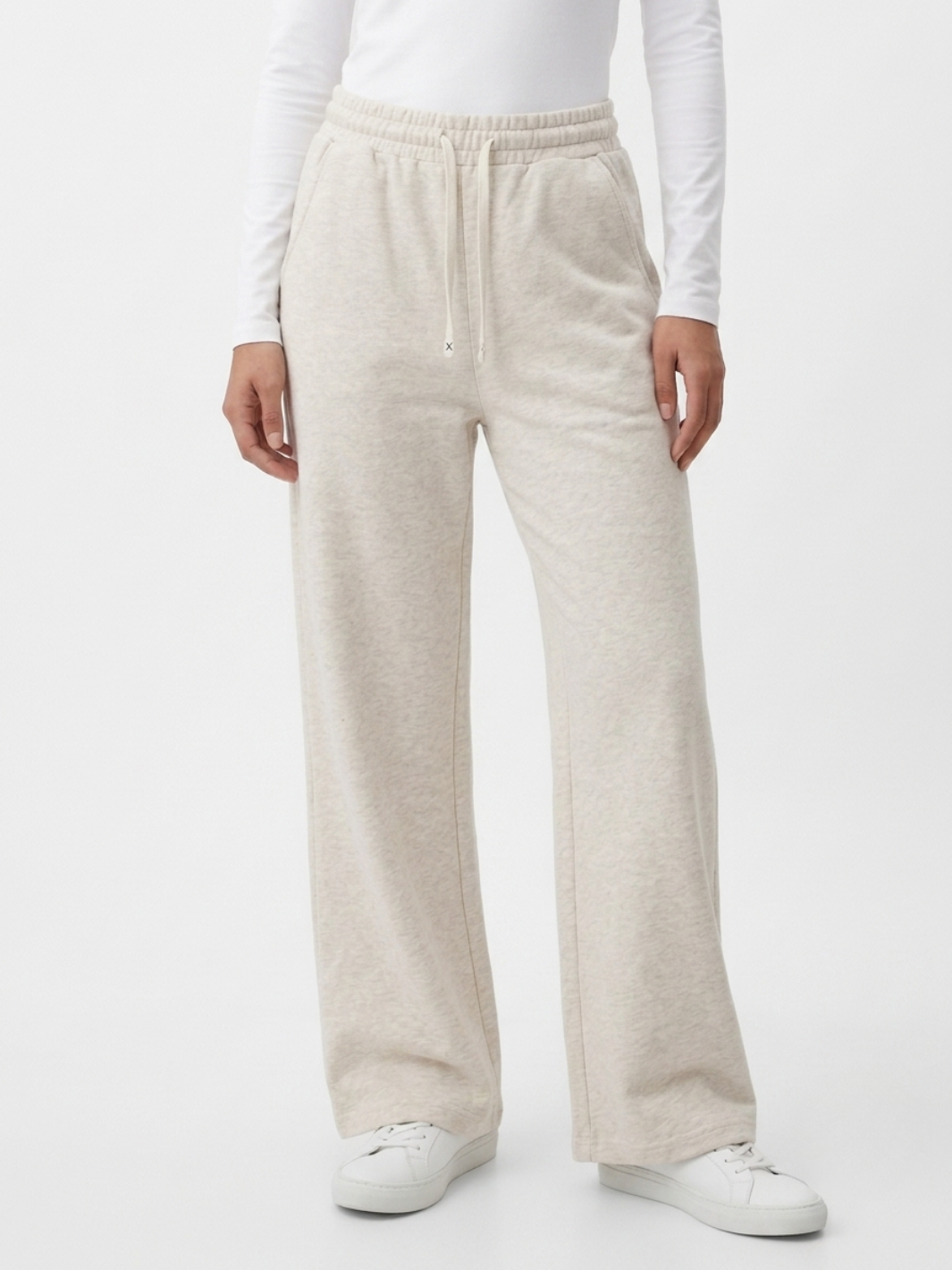 PANTALON CASUAL EN TELA CHOMPERA REMY HUESO