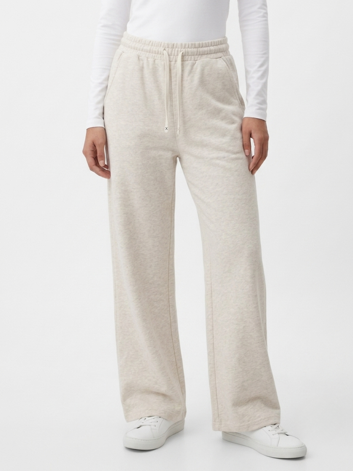 PANTALON CASUAL EN TELA CHOMPERA REMY HUESO