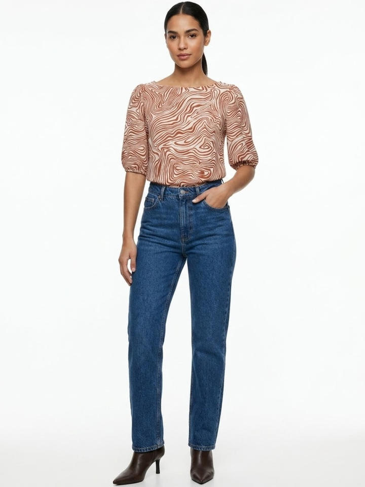BLUSA MANGA 3/4 CON CUELLO OJAL LIVIA DURAZNO/PERLA