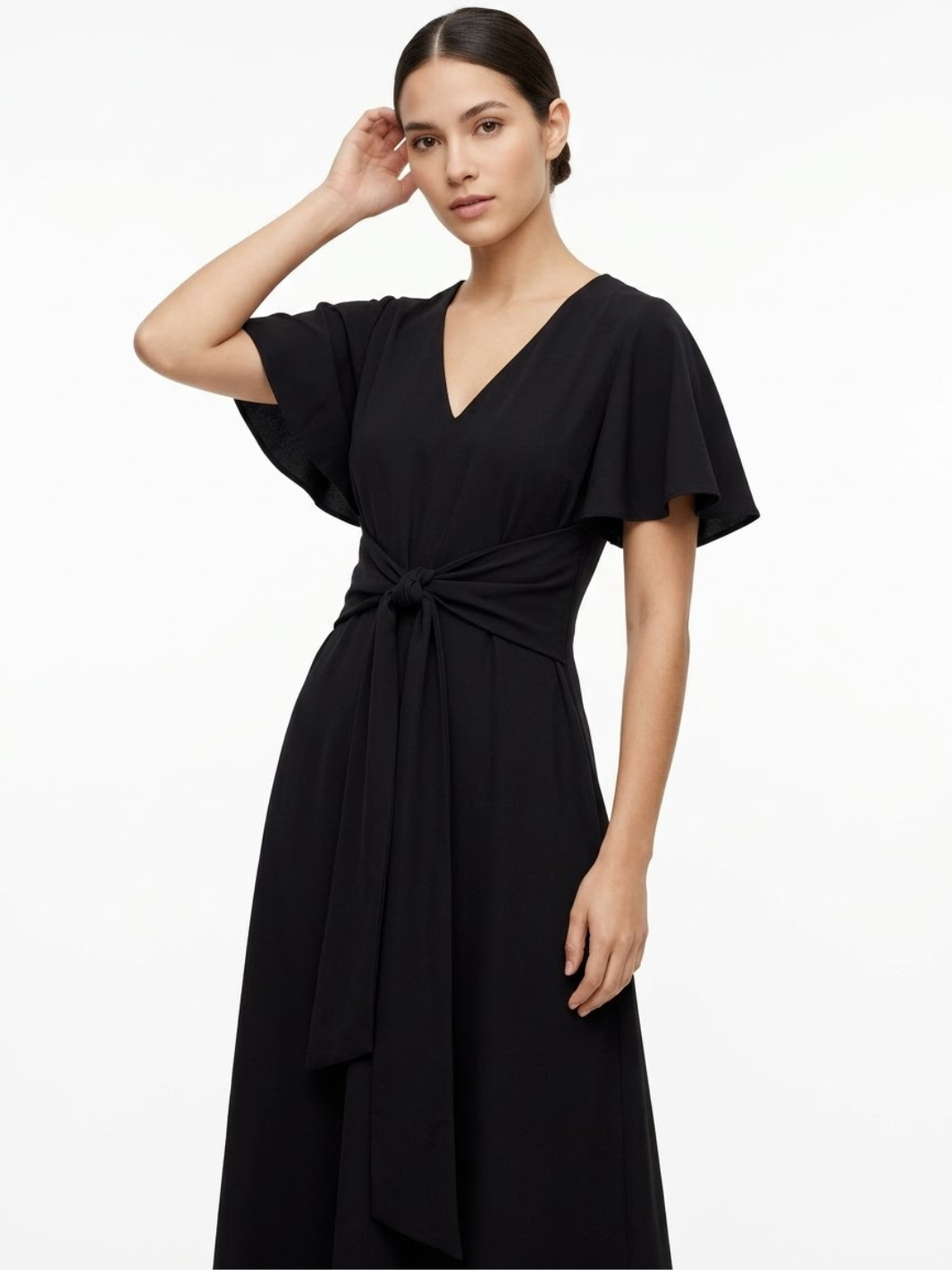 VESTIDO CASUAL CON FALDA EN CORTE A Y LAZO DAFNE NEGRO