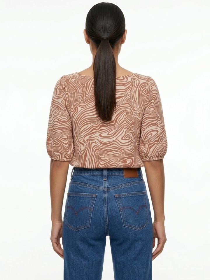BLUSA MANGA 3/4 CON CUELLO OJAL LIVIA DURAZNO/PERLA