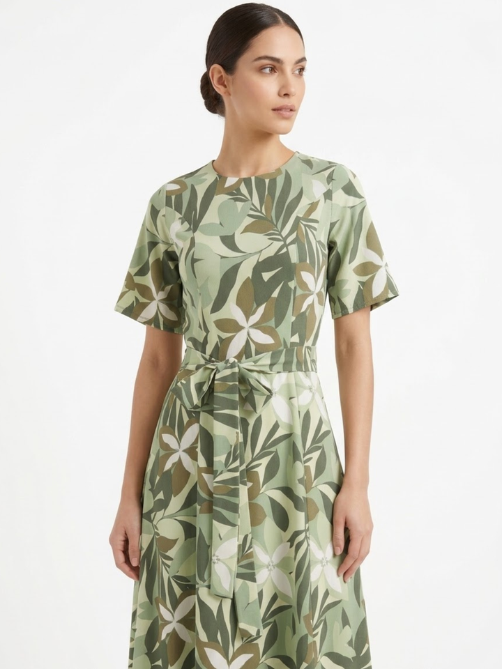 VESTIDO CASUAL MANGA CORTA CON LAZO MIREYA VERDE FLOREADO