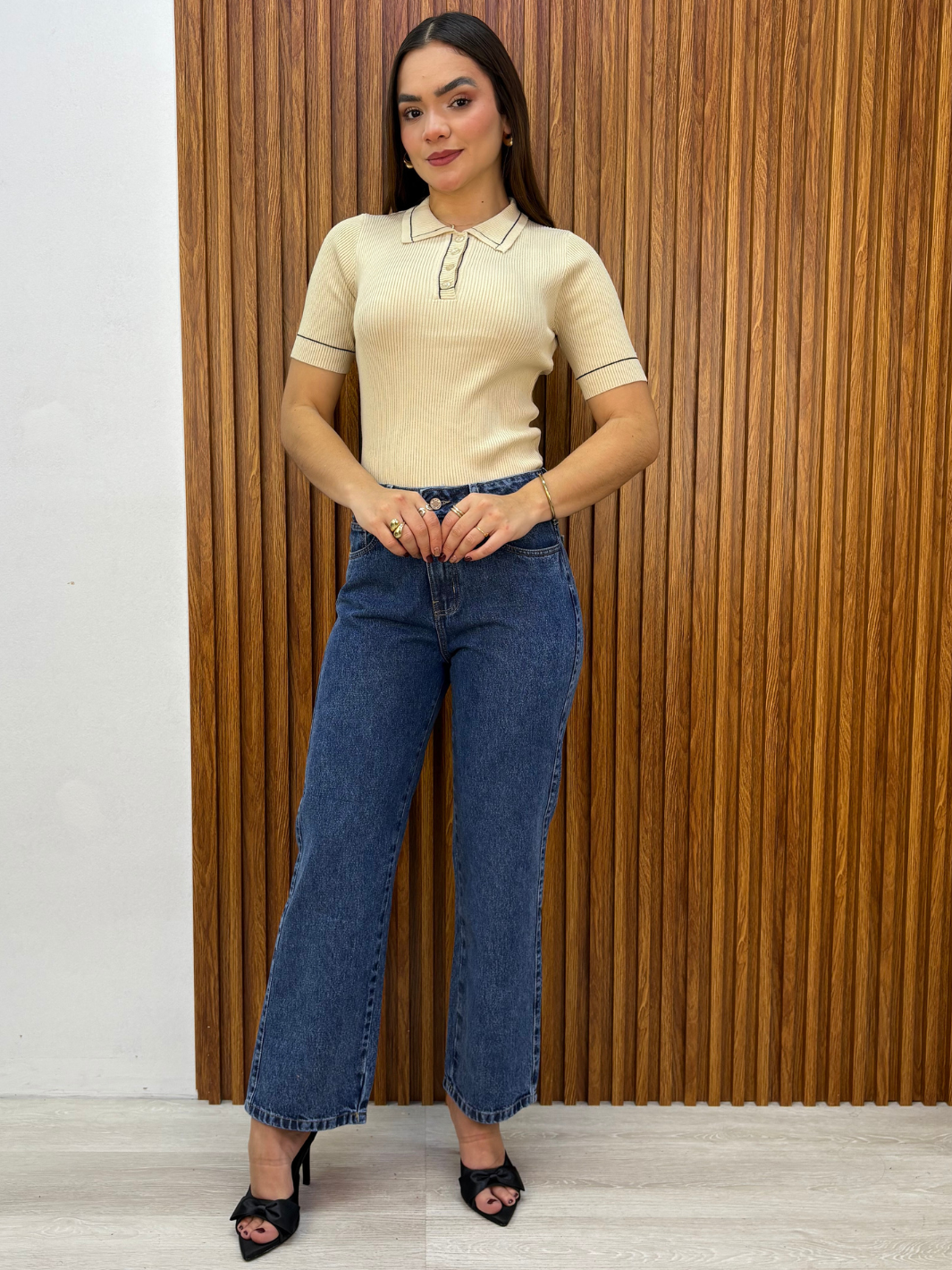 POLO TEJIDO CUELLO CAMISERO BERNIE CREMA