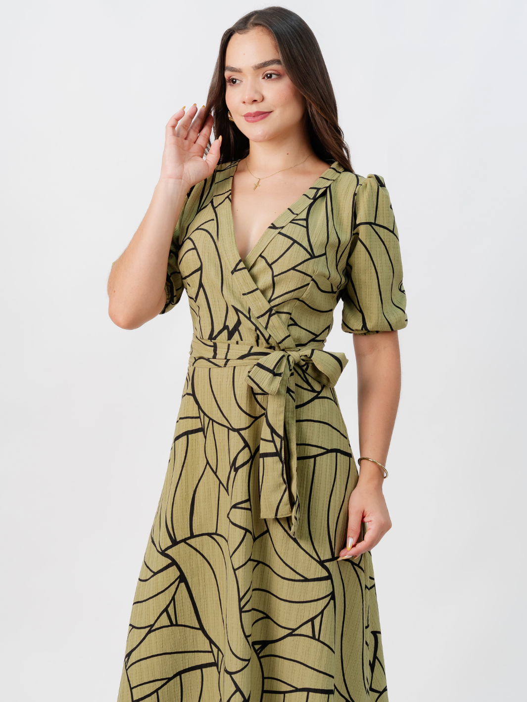 VESTIDO MIDI EN CORTE A CON LAZO SOLEDAD VERDE