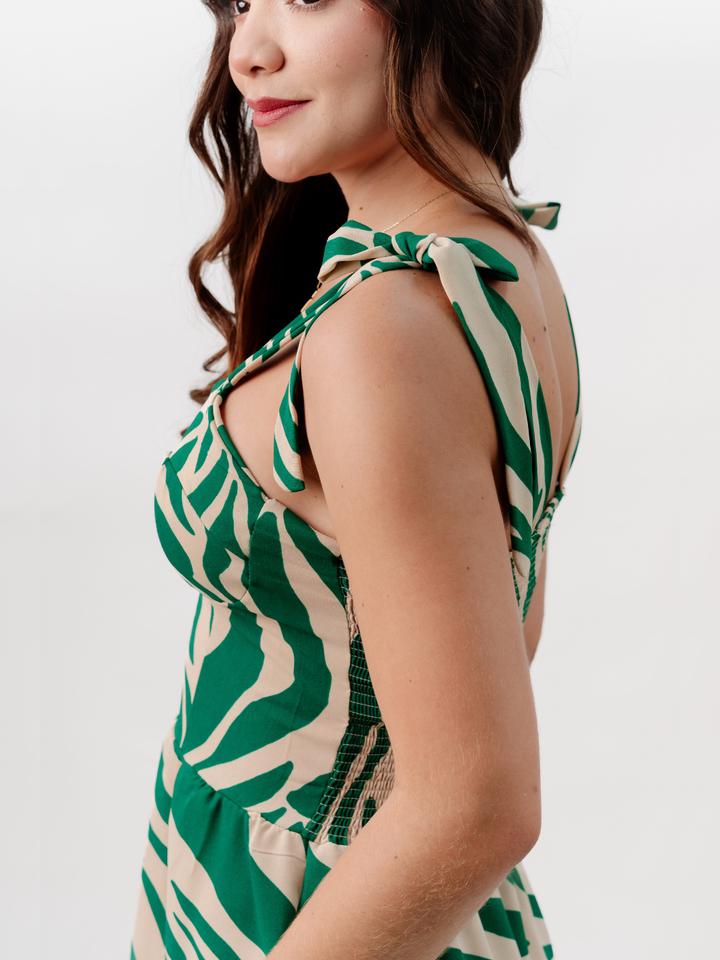 VESTIDO MIDI ESTILO CORSET LEYDI VERDE