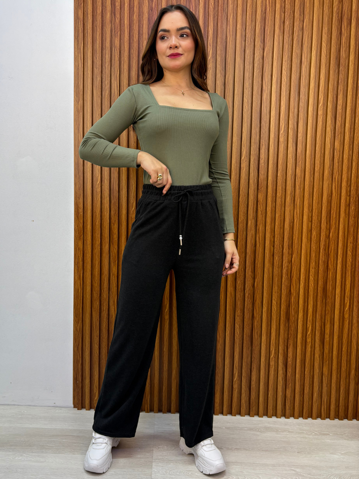 PANTALON CHOMPERO GABRIELA NEGRO