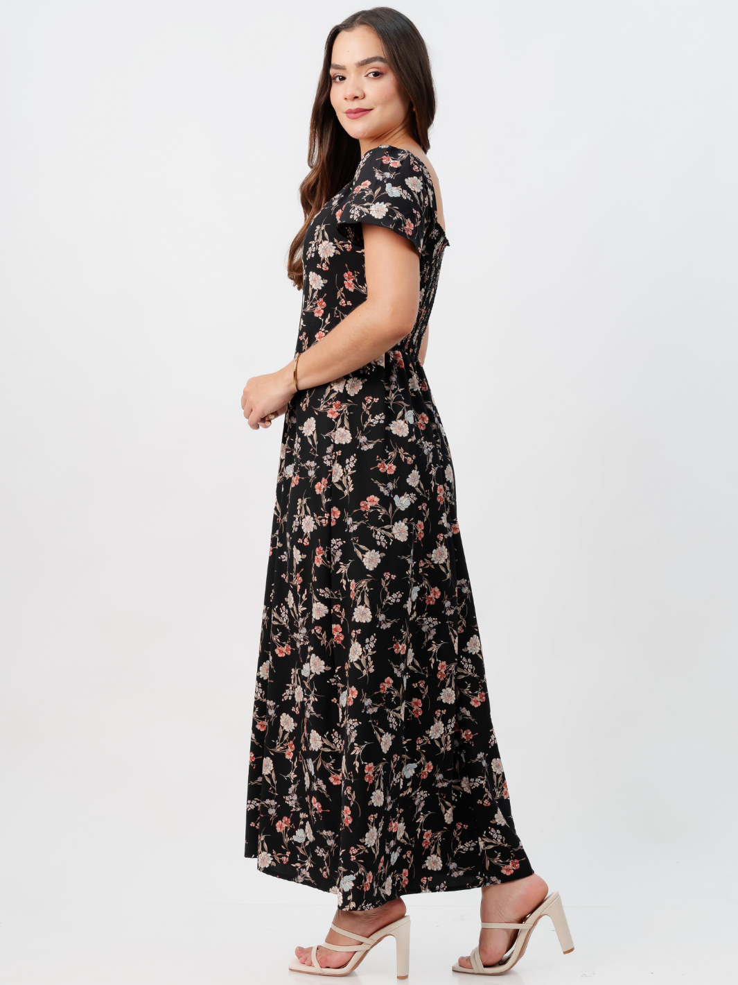 VESTIDO CASUAL LARGO AMELIA NEGRO FLOREADO