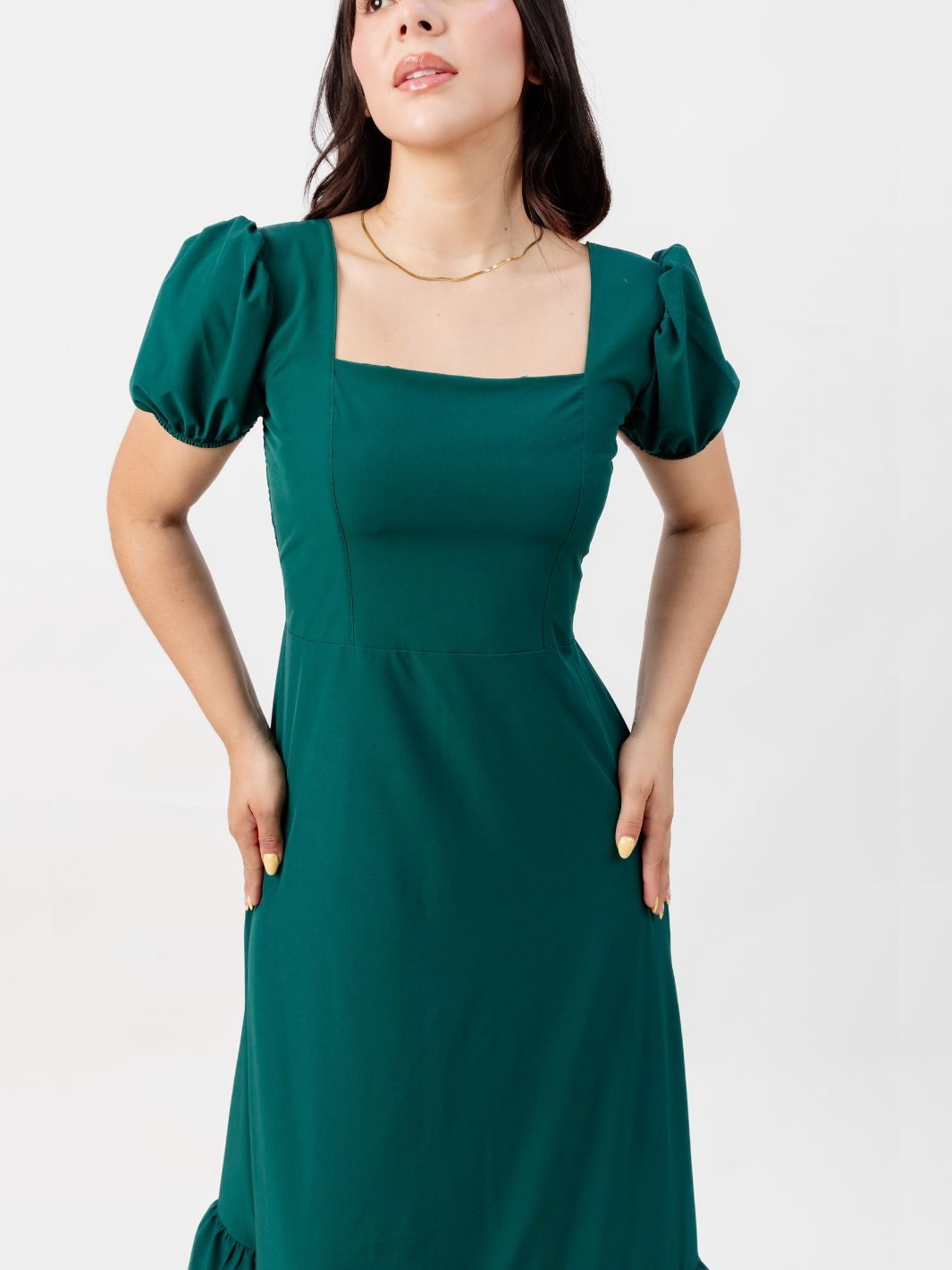 VESTIDO CASUAL CON BOBOS EN LA FALDA RUBI VERDE