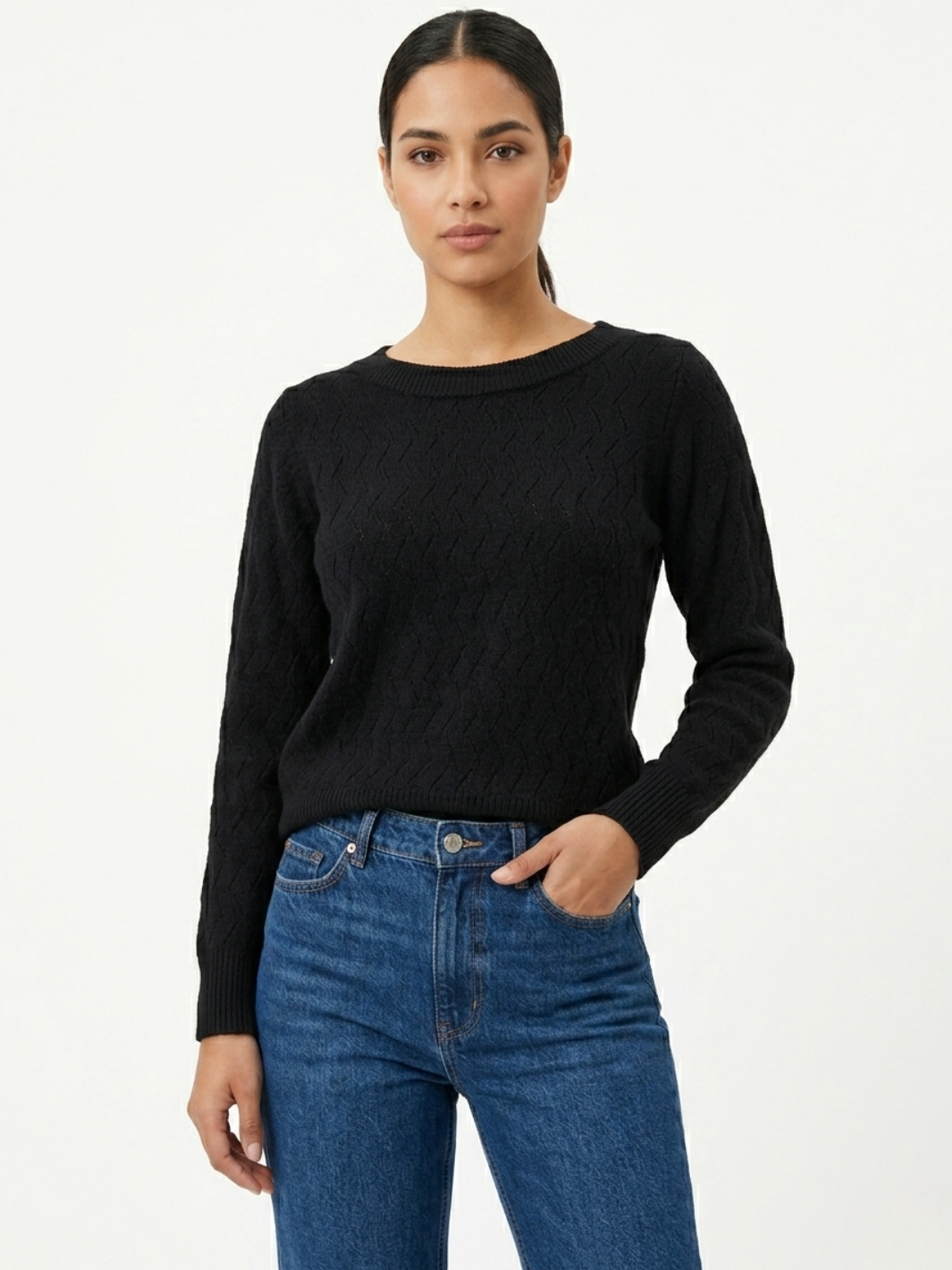 CHOMPA TEJIDA CON CUELLO OJAL CECILIA NEGRO