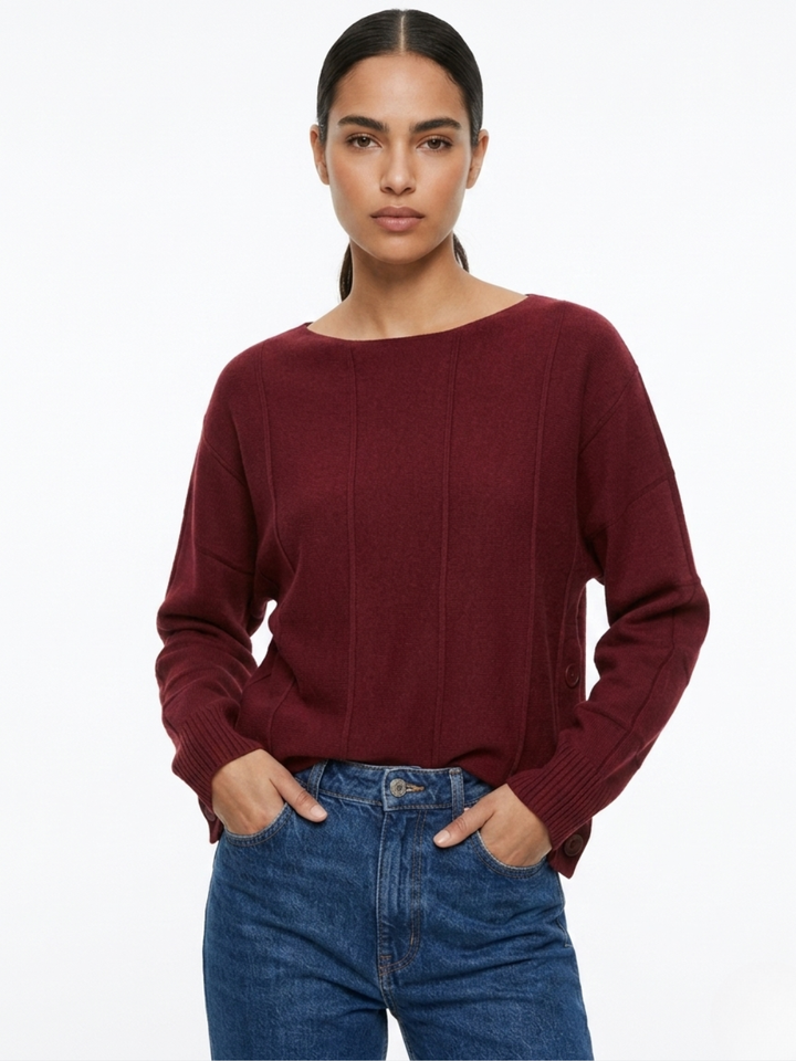 CHOMPA TEJIDA CON CUELLO OJAL AFRICA VINO