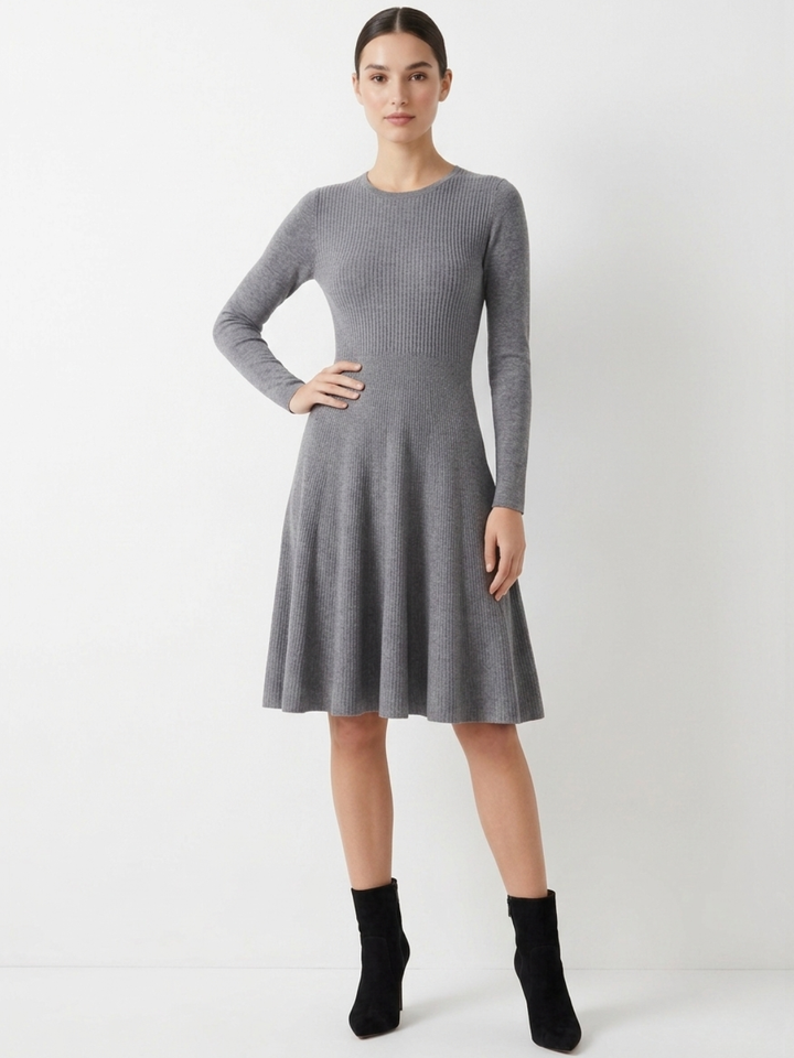 VESTIDO TEJIDO CON FALDA EN CORTE A YESENIA MELANGE