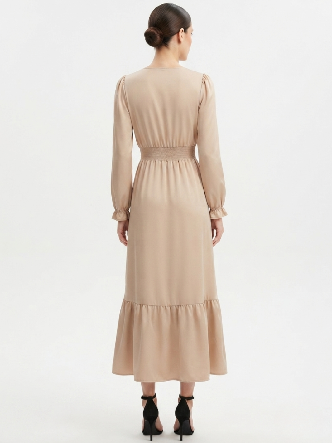 VESTIDO CASUAL MANGA LARGA SUMI NUDE