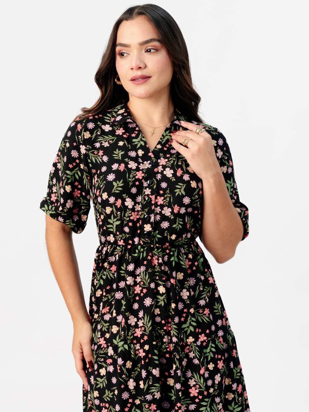 VESTIDO CAMISERO CON FALDA EN TIEMPOS ZAMIRA NEGRO FLOREADO