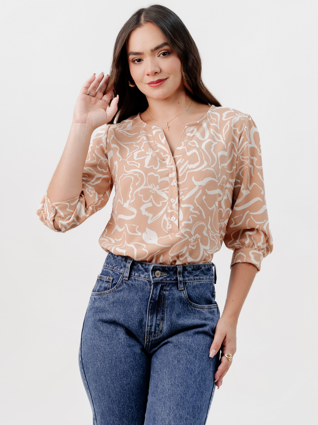 BLUSA MANGA 3/4 CALA BEIGE FLOREADO