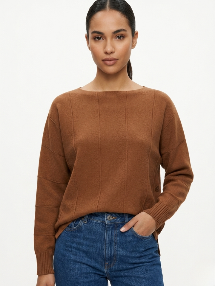 CHOMPA TEJIDA CON CUELLO OJAL AFRICA CAMEL