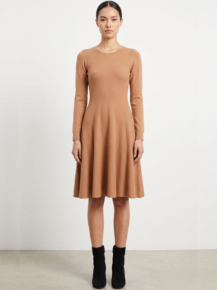 VESTIDO TEJIDO CON FALDA EN CORTE A YESENIA CAMEL