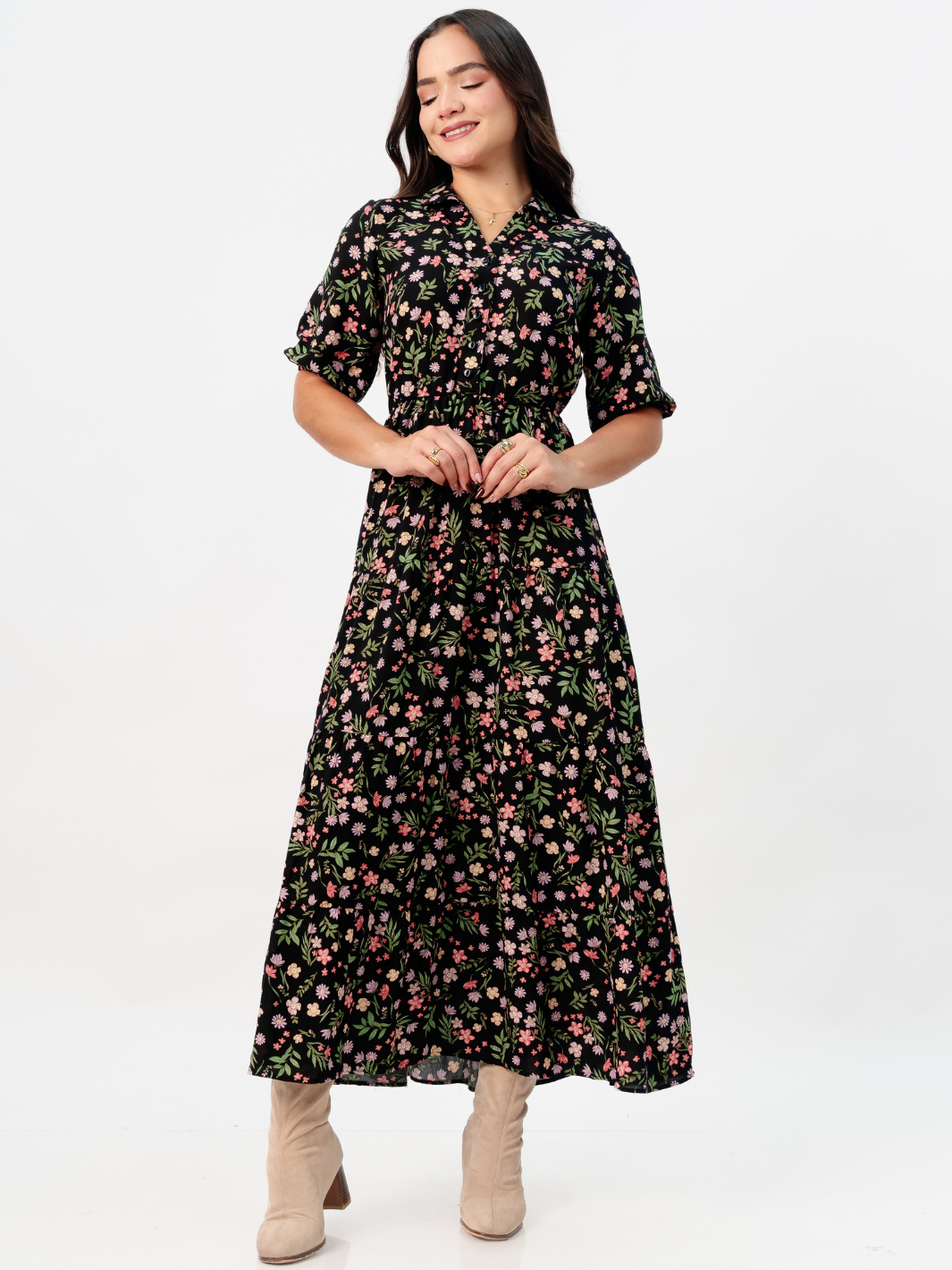 VESTIDO CAMISERO CON FALDA EN TIEMPOS ZAMIRA NEGRO FLOREADO