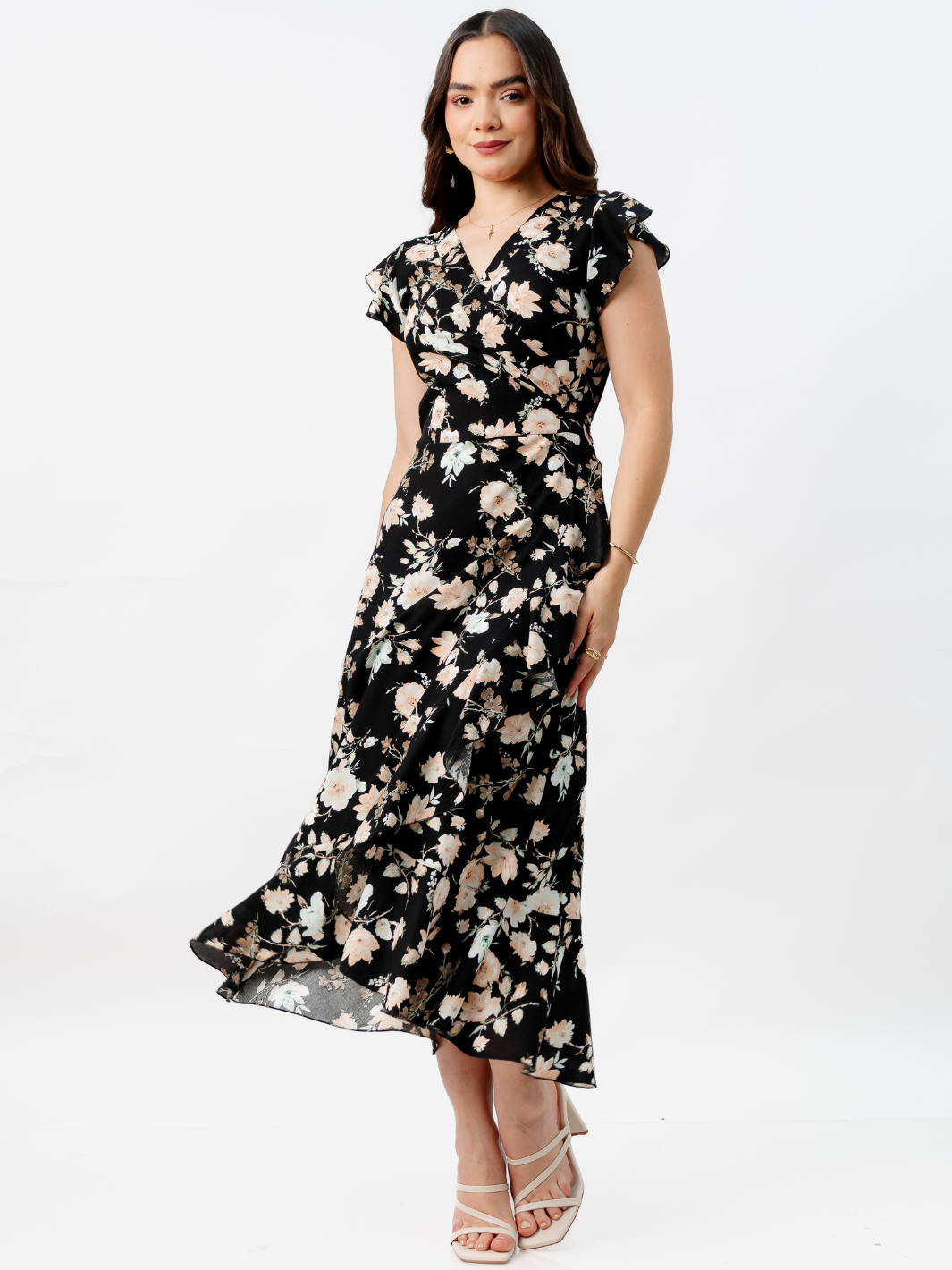 VESTIDO ENVOLVENTE MICAELA NEGRO FLOREADO