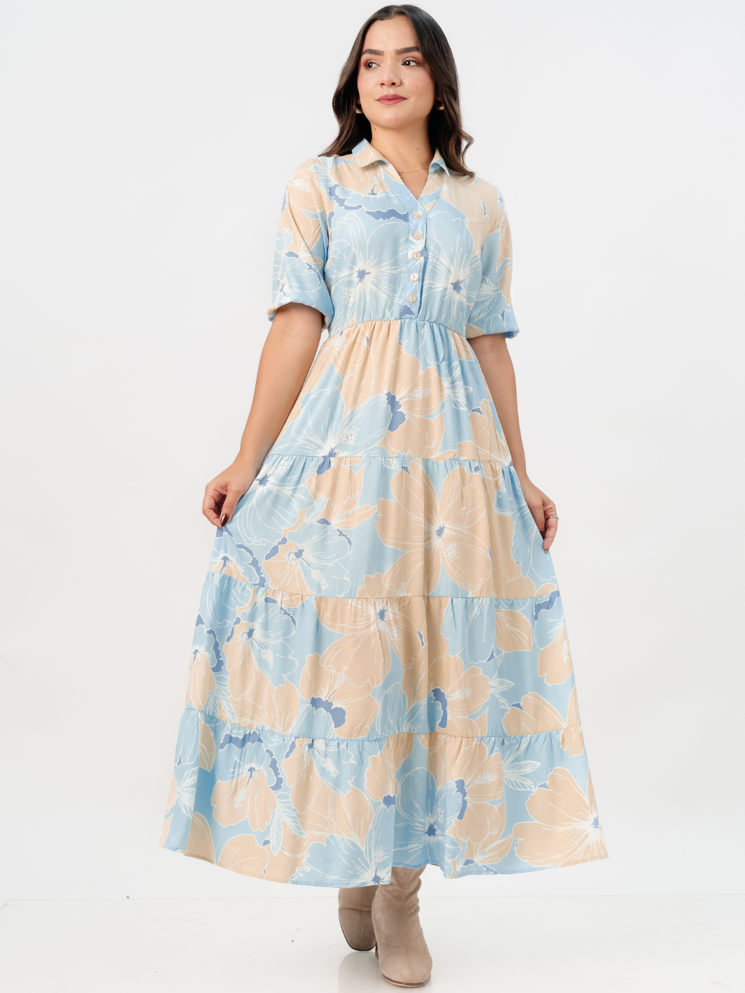 VESTIDO CAMISERO CON FALDA EN TIEMPOS ZAMIRA CIELO FLOREADO