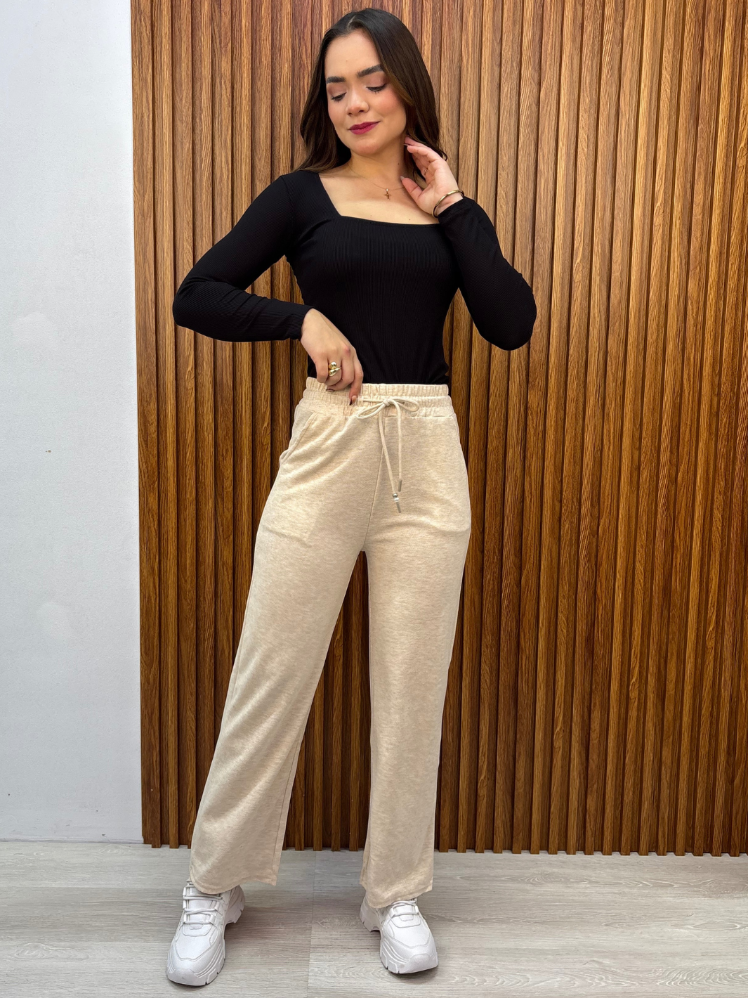 PANTALON CHOMPERO GABRIELA CREMA