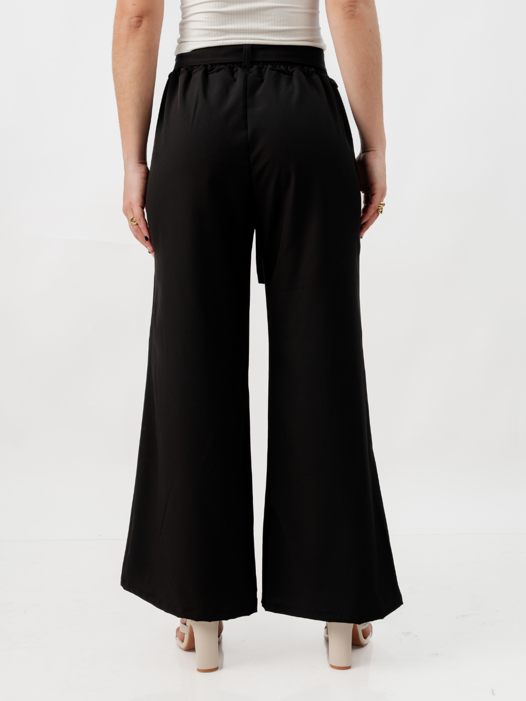 PANTALON CON CINTURON WENDY NEGRO