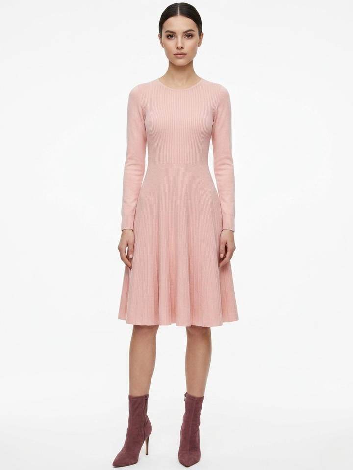 VESTIDO TEJIDO CON FALDA EN CORTE A YESENIA ROSA