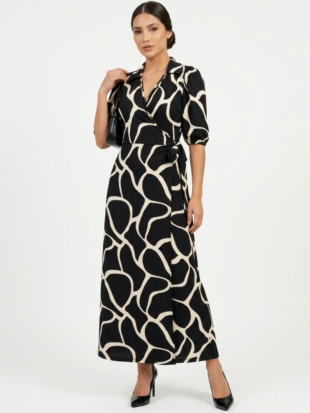 VESTIDO ENVOLVENTE CON CUELLO CAMISERO GRACE NEGRO / PERLA