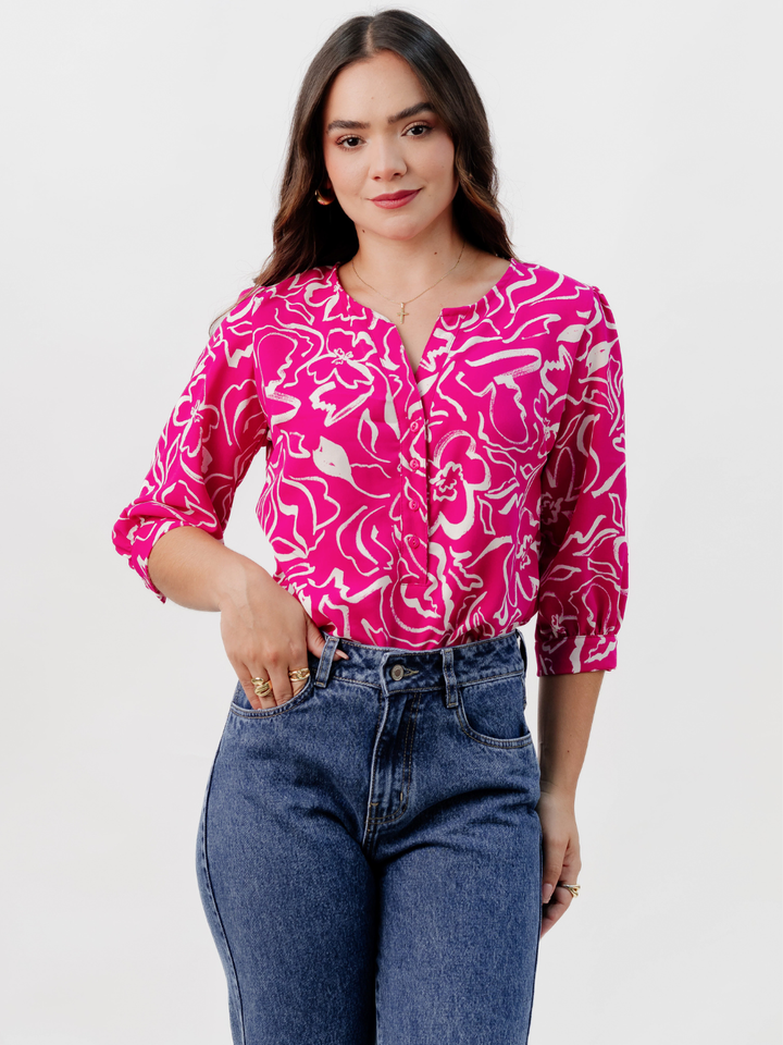 BLUSA MANGA 3/4 CALA FUCSIA FLOREADO