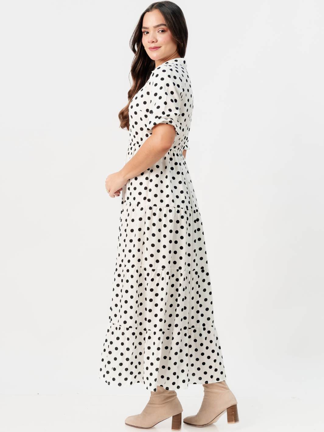 VESTIDO CAMISERO CON FALDA EN TIEMPOS ZAMIRA PERLA