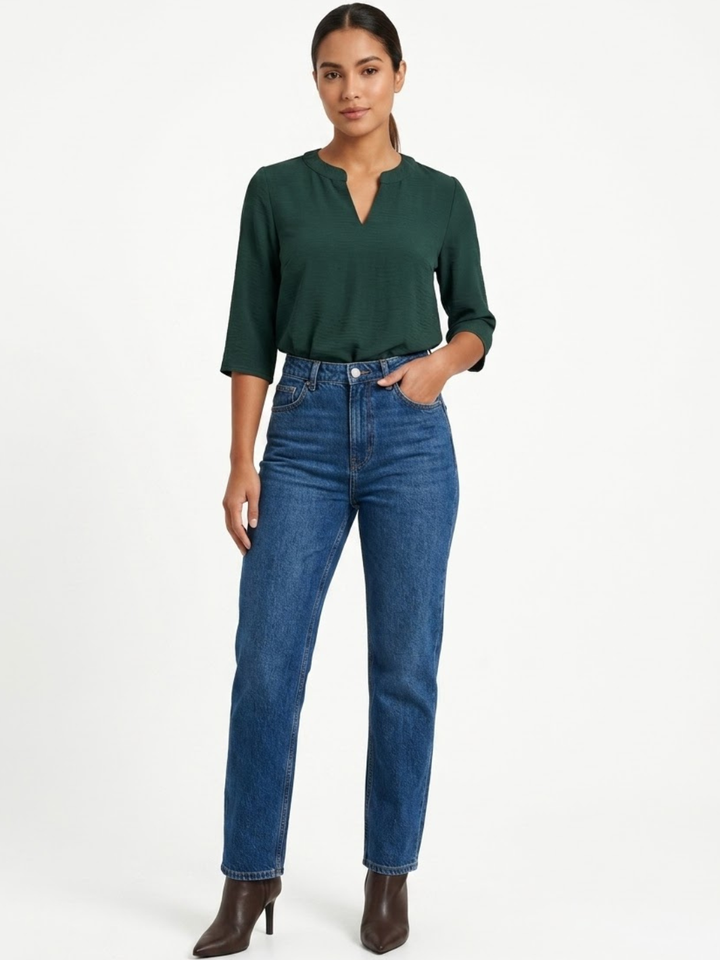 BLUSA CON MANGA 3/4 Y CUELLO REDONDO KIM VERDE