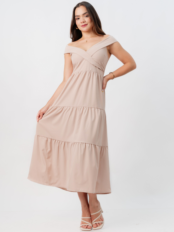 VESTIDO CASUAL CON ESCOTE SUTIL TERESA NUDE