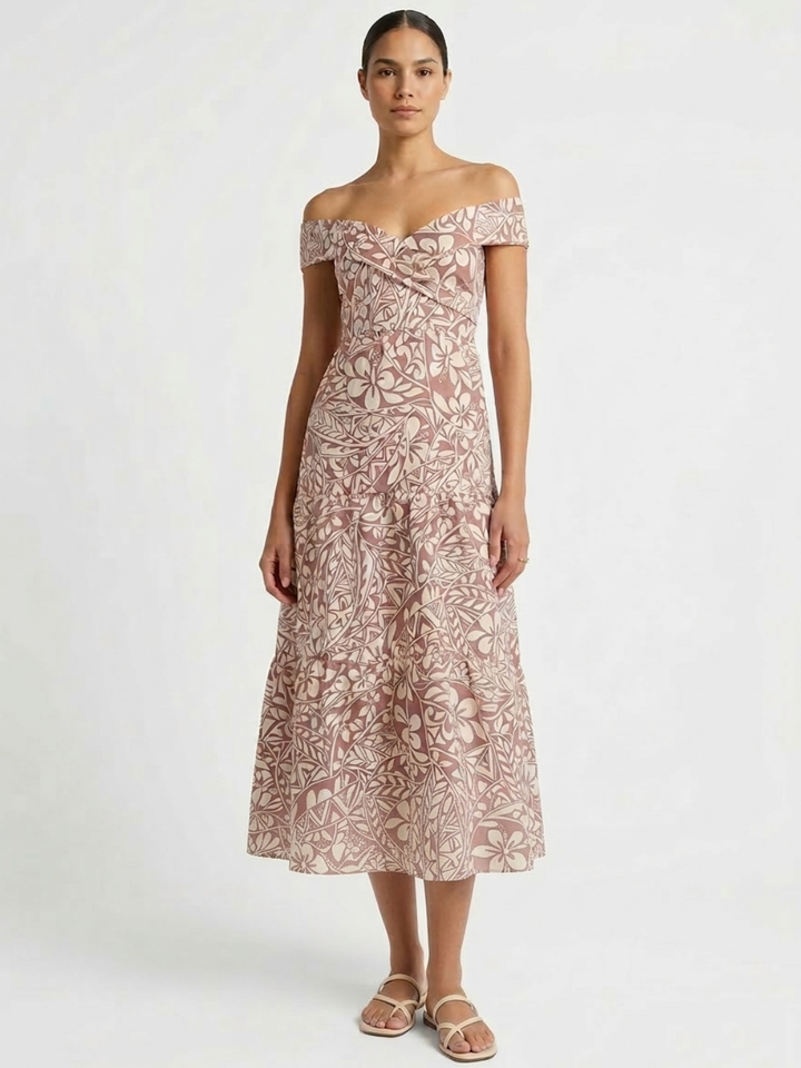 VESTIDO CASUAL CON ESCOTE SUTIL TERESA TERRACOTA FLOREADO