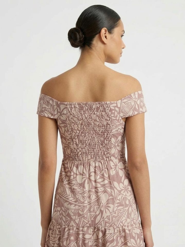 VESTIDO CASUAL CON ESCOTE SUTIL TERESA TERRACOTA FLOREADO