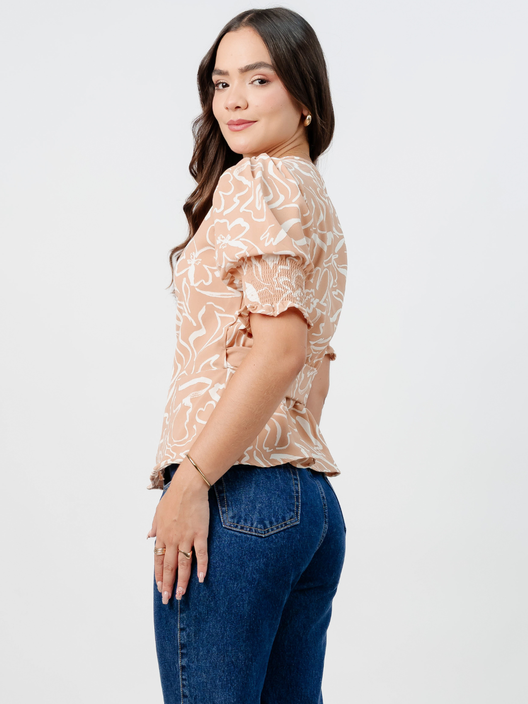 BLUSA PEPLUM ENVOLVENTE JACKIE BEIGE FLOREADO