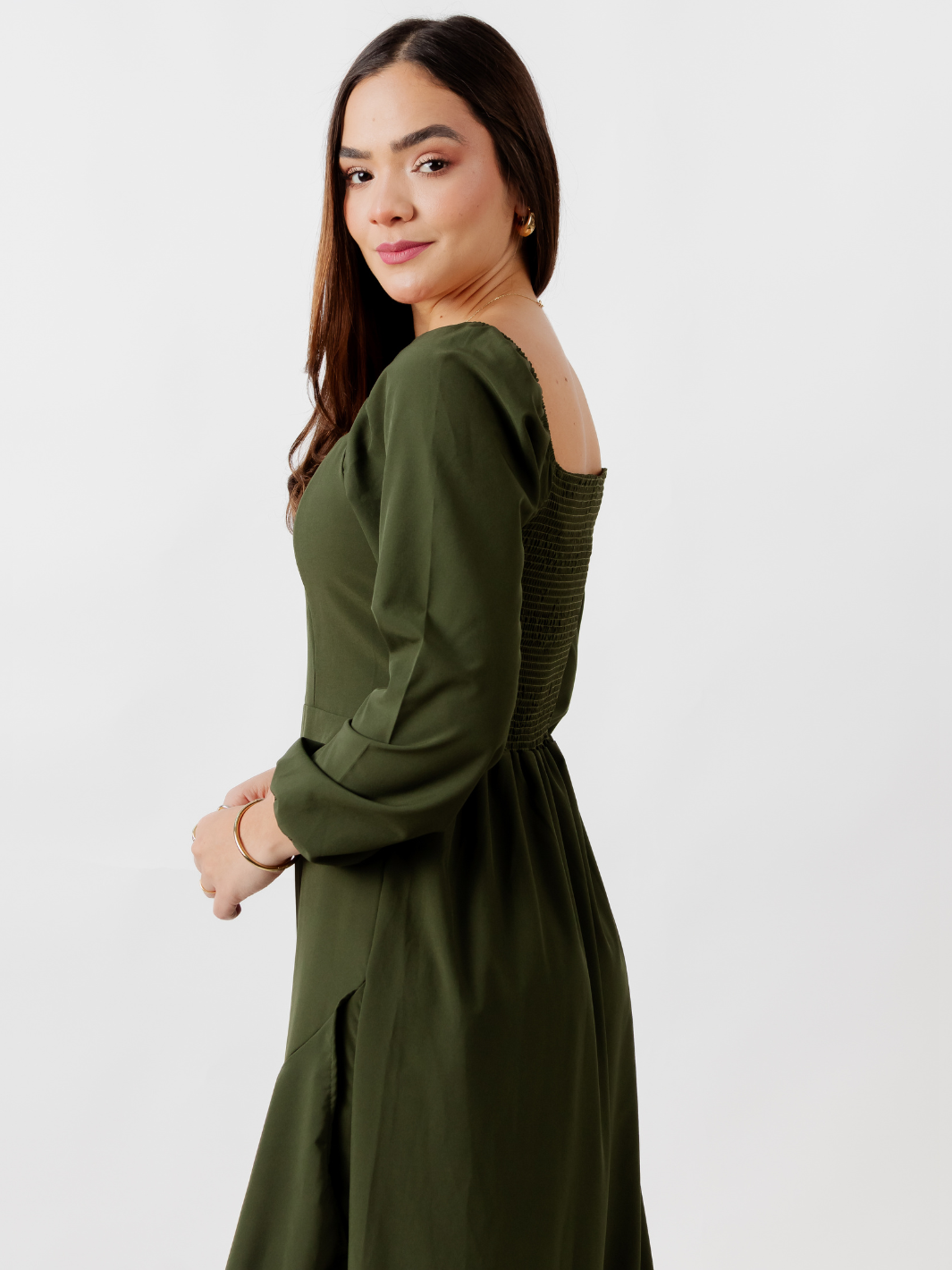VESTIDO CON BOBO EN LA FALDA SOFIA VERDE