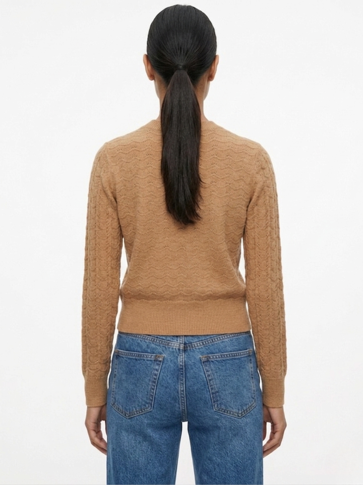 CHOMPA TEJIDA CON CUELLO REDONDO GLORIA CAMEL
