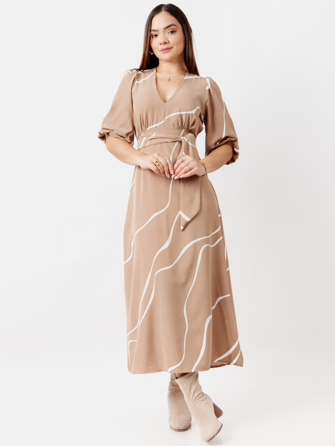 VESTIDO LARGO CON LAZO RAFA CAMEL
