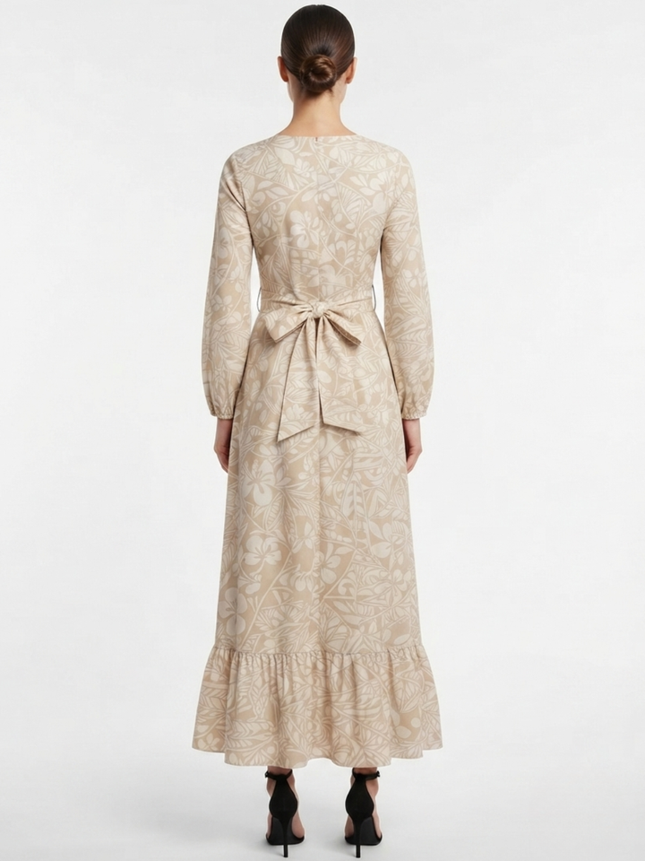 VESTIDO MANGA LARGA CON CUELLO OJAL Y LAZO GIANI BEIGE/PERLA